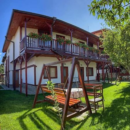 Medi Guest House Saparewa Banja Zewnętrze zdjęcie